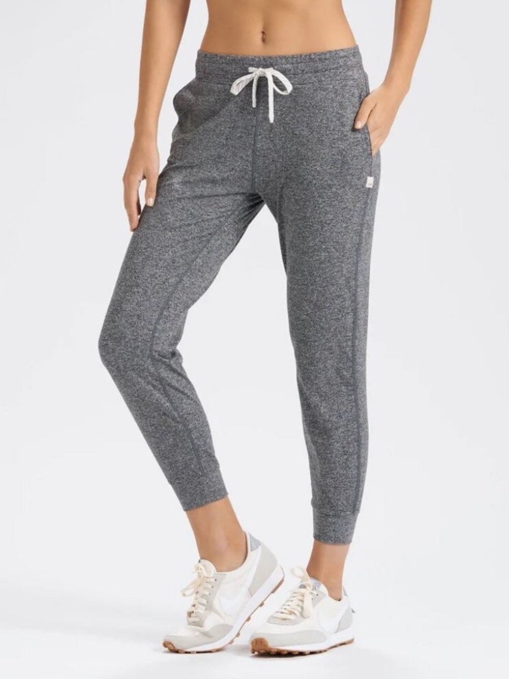 Vuori Performance Jogger Heathered Gray